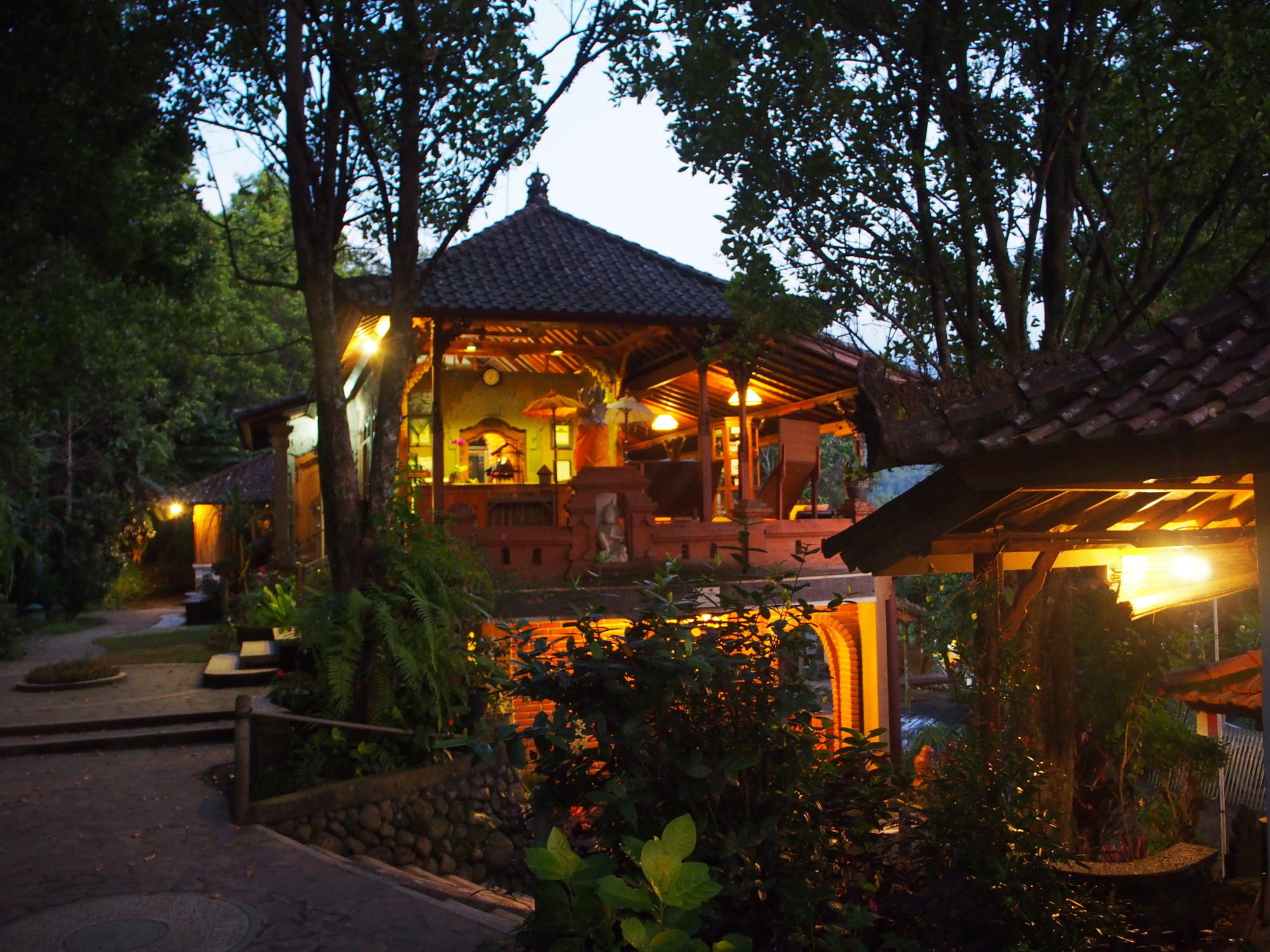 Puri Lumbung Cottages Gobleg  Bagian luar foto